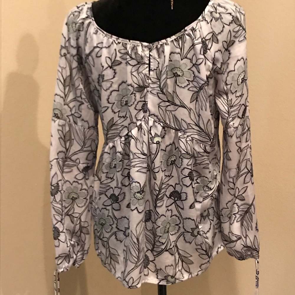 Vera Wang blouse - Picture 2 of 2